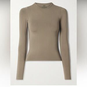 Skims Smoothing Seamless Long Sleeve NWT Small Truffle